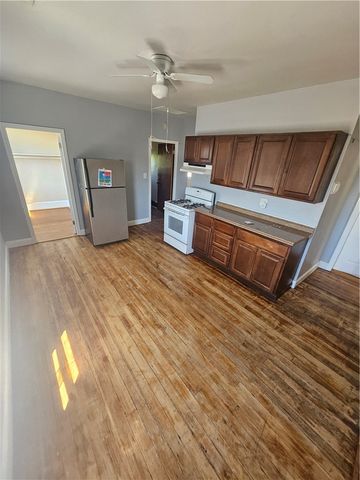 11 Windmill Street, Providence, RI 02904