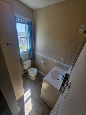 11 Windmill Street, Providence, RI 02904