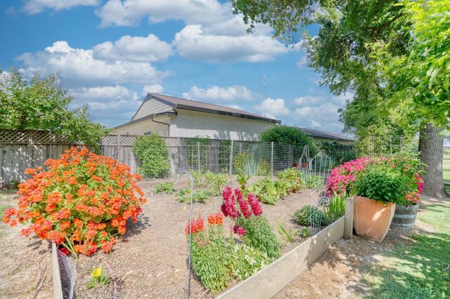 2312 Mable Ave, Modesto, CA 95357
