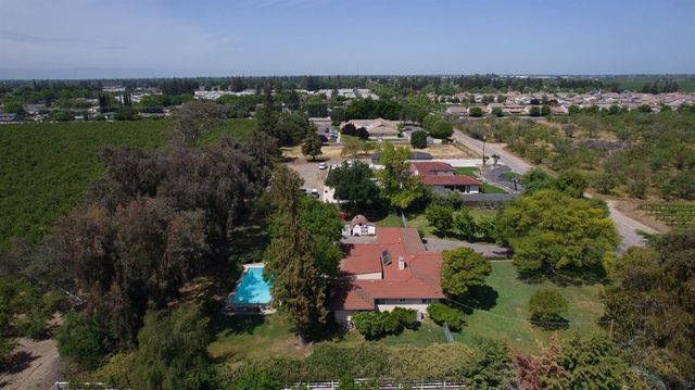 2312 Mable Ave, Modesto, CA 95357