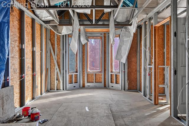30038 Adams Drive, Gibraltar, MI 48173
