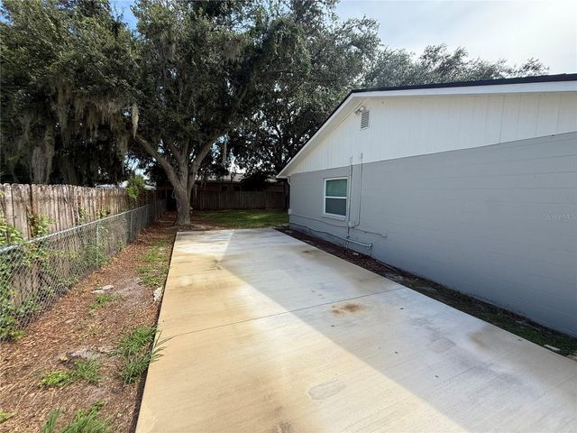 362 HOLLY RIDGE ROAD, Winter Haven, FL 33880