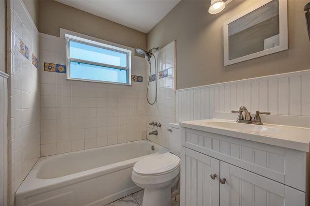 444 W MAIN STREET, Lake Helen, FL 32744