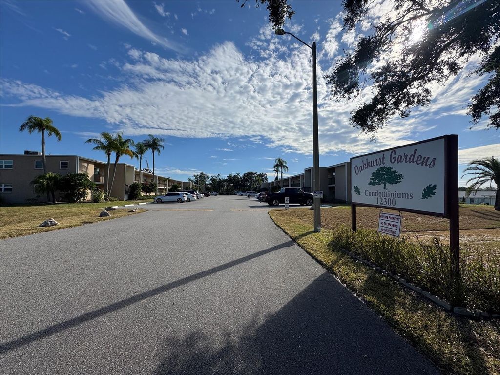 12300 PARK BOULEVARD 224, Seminole, FL 33772