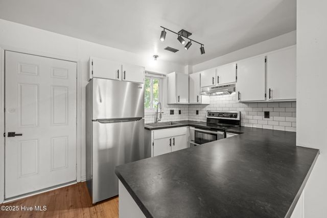 105 Kim Avenue Apt C, Havelock, NC 28532