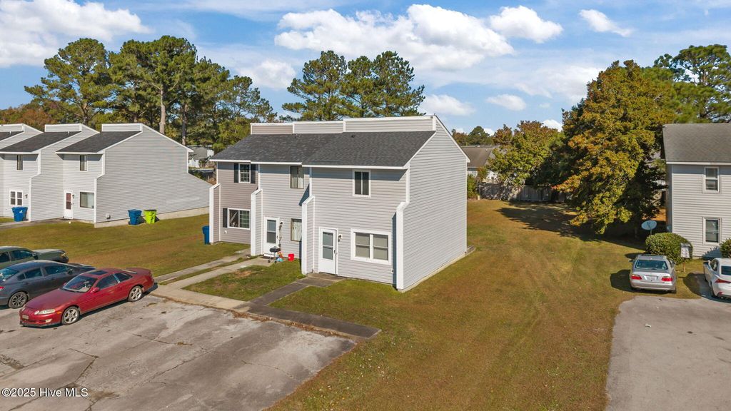 105 Kim Avenue Apt C, Havelock, NC 28532