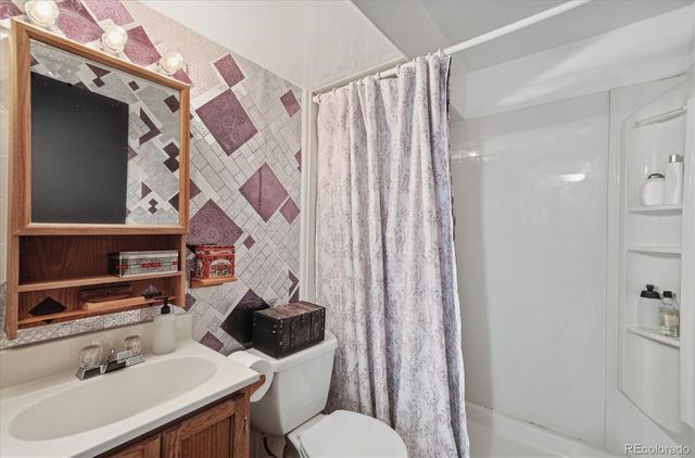 8408 W Toller Avenue, Littleton, CO 80128