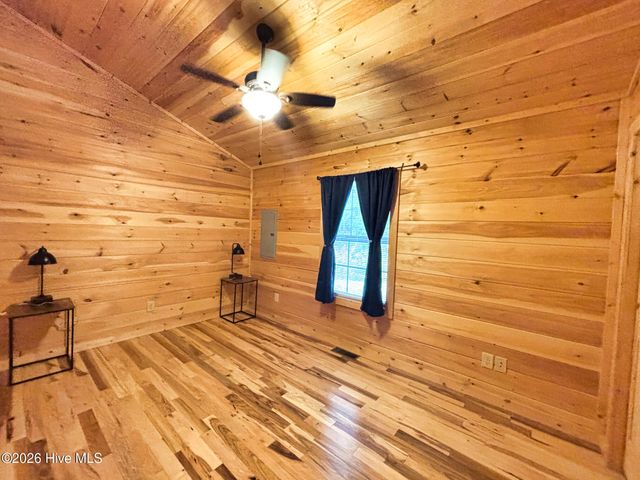 325 Dawsons Lane, Murphy, NC 28906