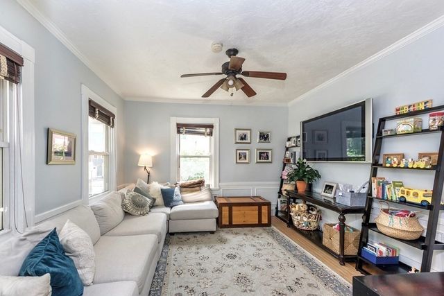 62 Perkins St 00, Boston, MA 02129