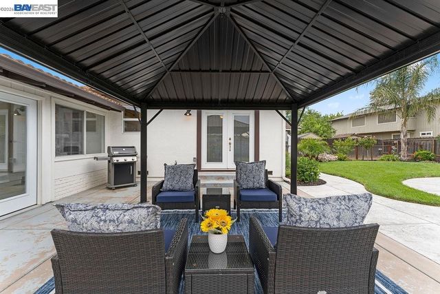 919 Oak St, Brentwood, CA 94513