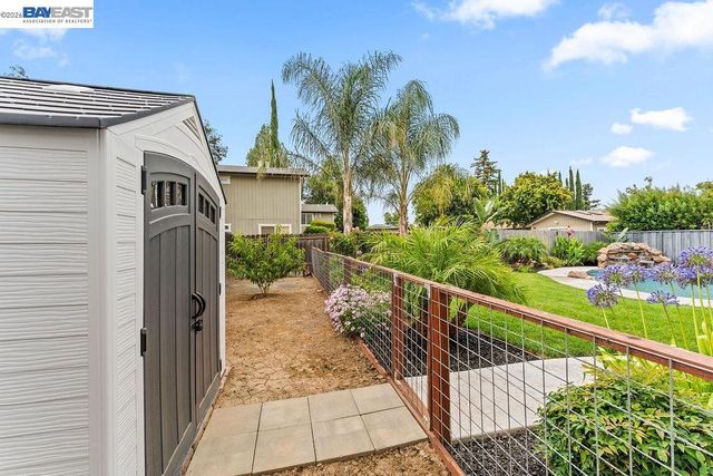 919 Oak St, Brentwood, CA 94513