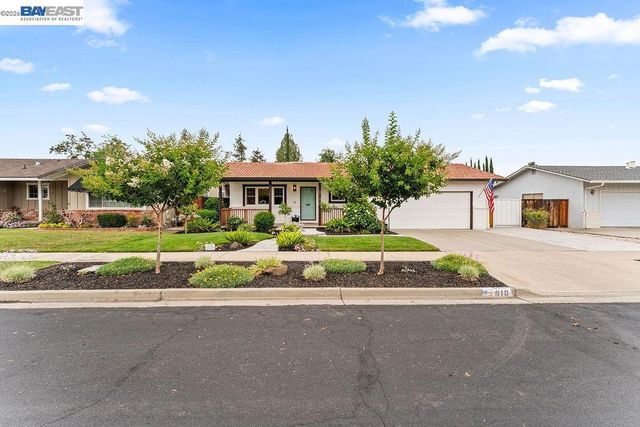 919 Oak St, Brentwood, CA 94513
