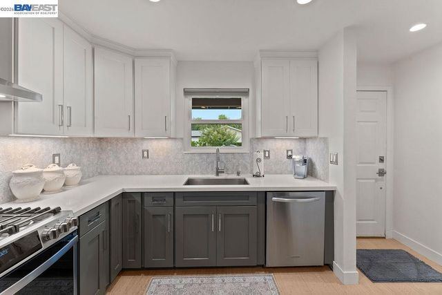 919 Oak St, Brentwood, CA 94513