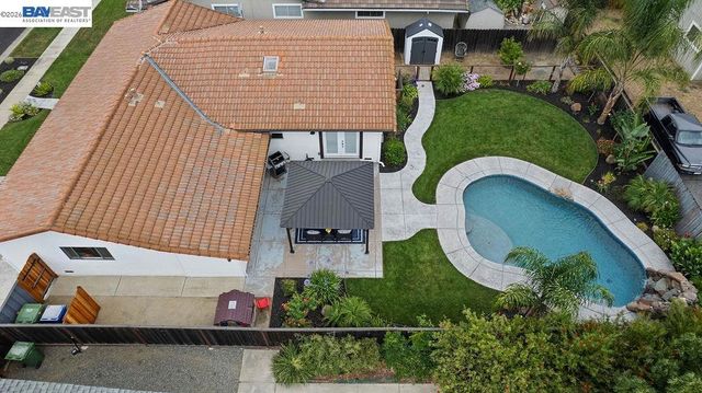 919 Oak St, Brentwood, CA 94513