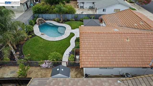 919 Oak St, Brentwood, CA 94513