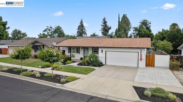 919 Oak St, Brentwood, CA 94513