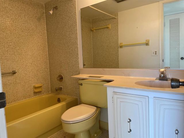 2717 Florida Boulevard 424, Delray Beach, FL 33483