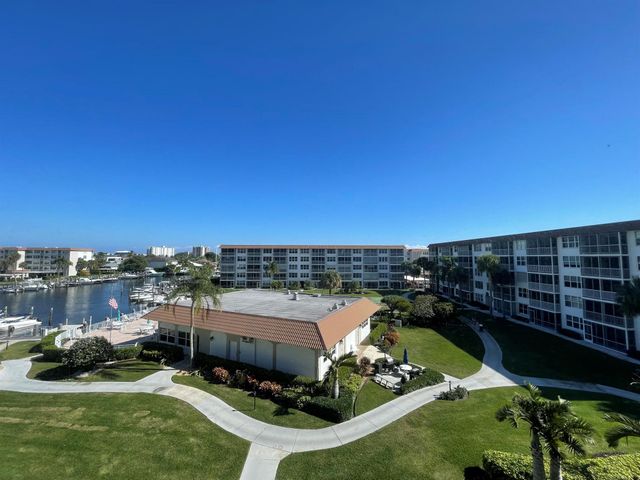 2717 Florida Boulevard 424, Delray Beach, FL 33483