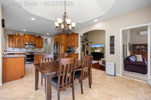 16238 Via Mera, Macomb Township, MI 48042
