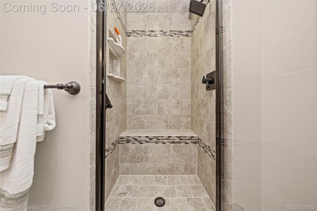 16238 Via Mera, Macomb Township, MI 48042