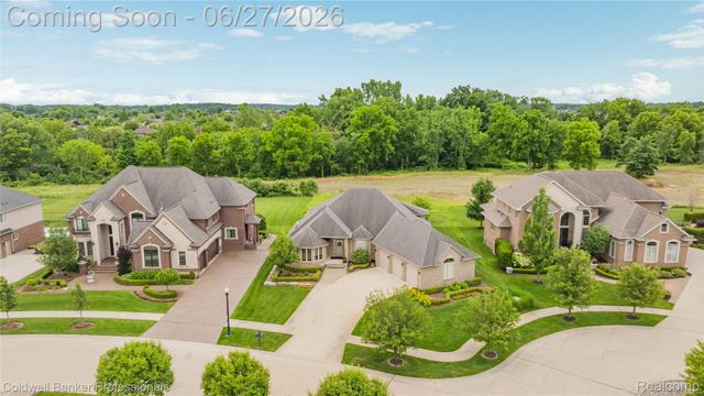 16238 Via Mera, Macomb Township, MI 48042