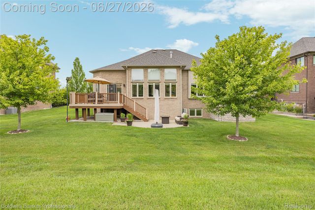 16238 Via Mera, Macomb Township, MI 48042