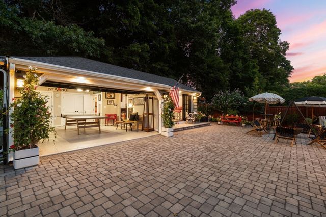 22 Windsor Rd, Milton, MA 02186