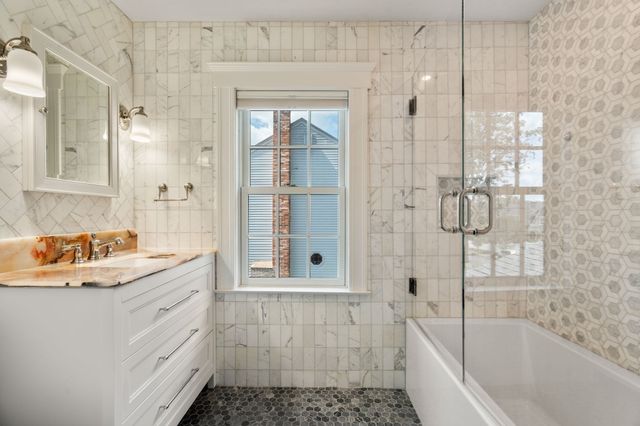 22 Windsor Rd, Milton, MA 02186