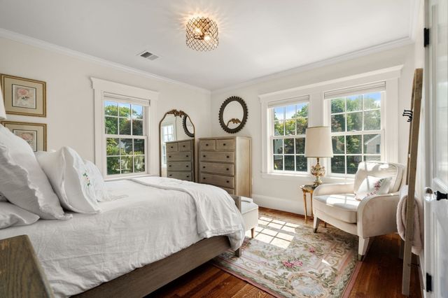 22 Windsor Rd, Milton, MA 02186
