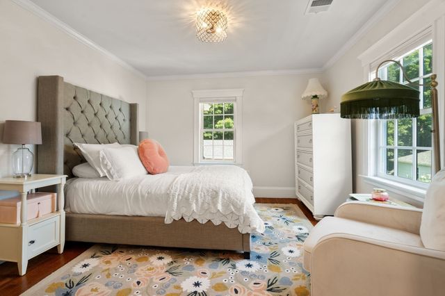 22 Windsor Rd, Milton, MA 02186