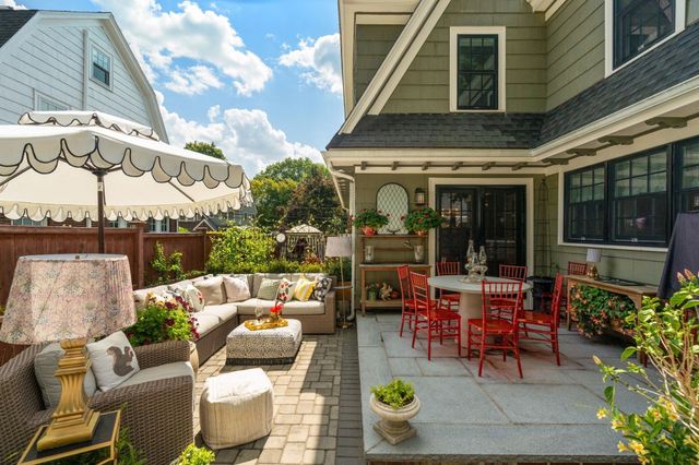 22 Windsor Rd, Milton, MA 02186
