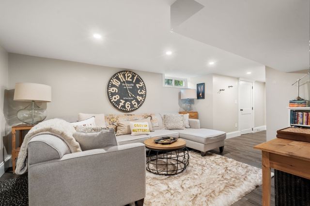 22 Windsor Rd, Milton, MA 02186