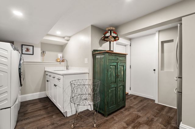 22 Windsor Rd, Milton, MA 02186