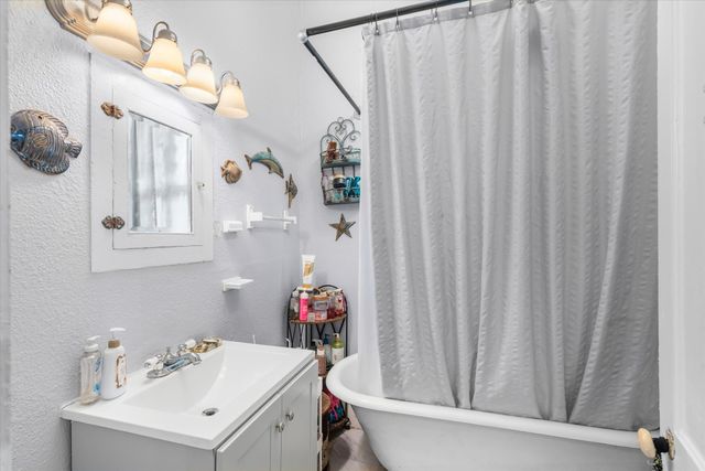 105 Johnson Street, Terrell, TX 75160