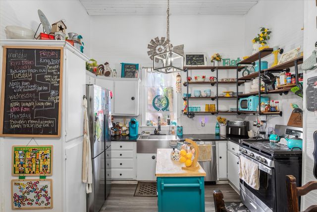 105 Johnson Street, Terrell, TX 75160