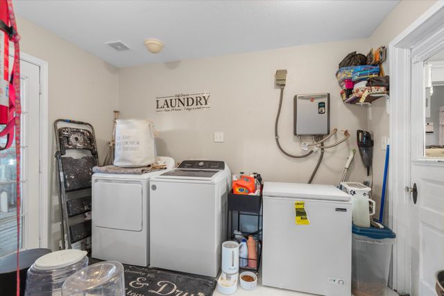 105 Johnson Street, Terrell, TX 75160