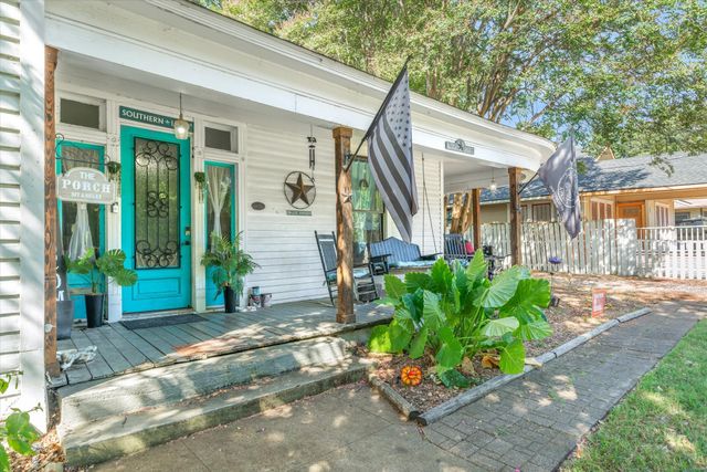 105 Johnson Street, Terrell, TX 75160