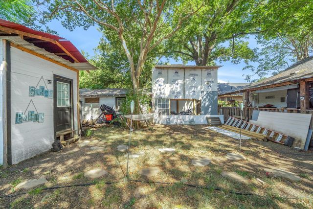 105 Johnson Street, Terrell, TX 75160