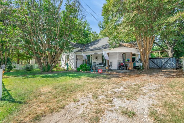 105 Johnson Street, Terrell, TX 75160