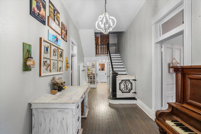 105 Johnson Street, Terrell, TX 75160