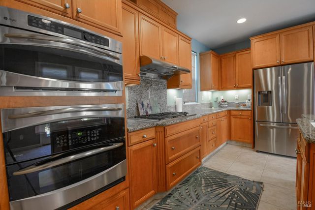 1026 FLAGSHIP Dr, Vallejo, CA 94592
