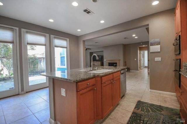 1026 FLAGSHIP Dr, Vallejo, CA 94592