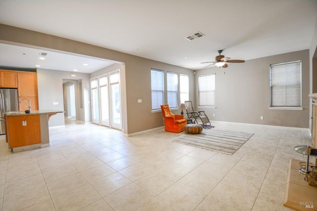 1026 FLAGSHIP Dr, Vallejo, CA 94592
