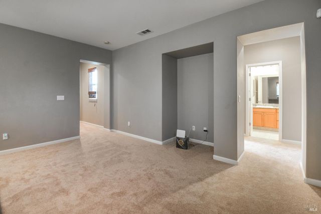 1026 FLAGSHIP Dr, Vallejo, CA 94592