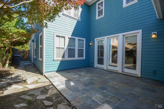 1026 FLAGSHIP Dr, Vallejo, CA 94592