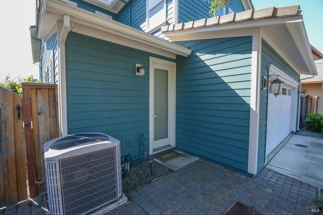 1026 FLAGSHIP Dr, Vallejo, CA 94592