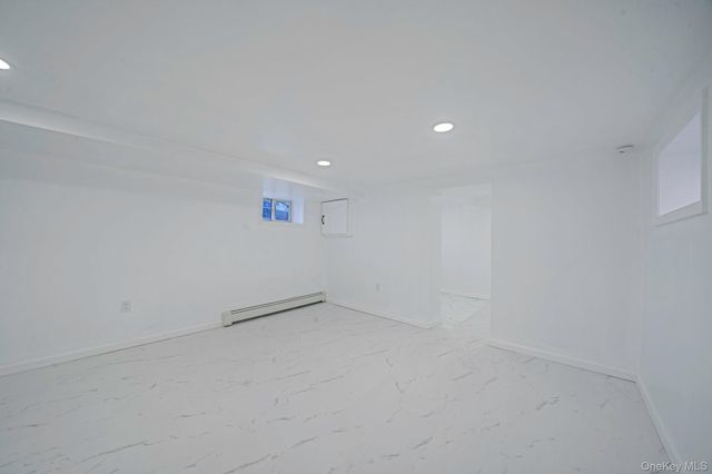 522 Southern Parkway, Uniondale, NY 11553