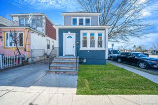 522 Southern Parkway, Uniondale, NY 11553