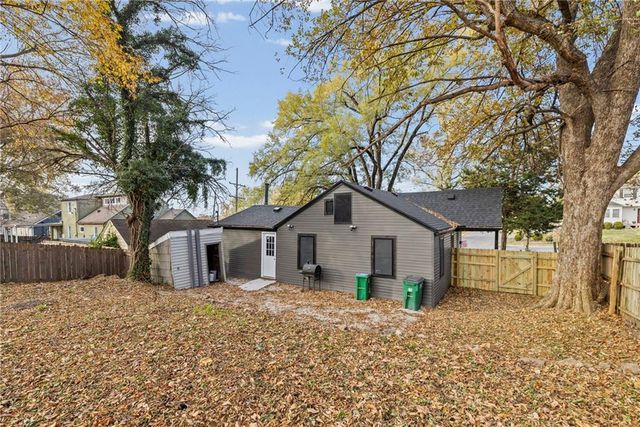 4017 W 47th Street, Roeland Park, KS 66202
