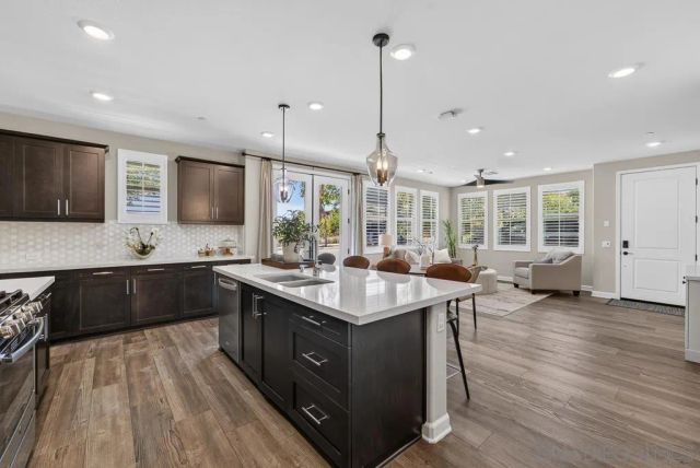 16755 Coyote Bush Drive 50, San Diego, CA 92127